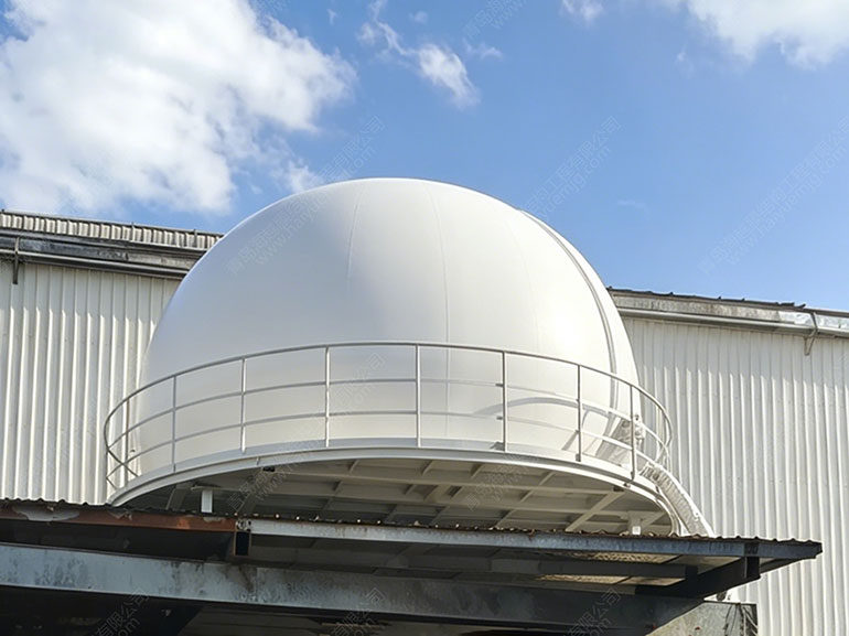 青岛海越双膜气柜走出国门：越南造纸污水项目 80m³ 独立式双膜气柜顺利交付