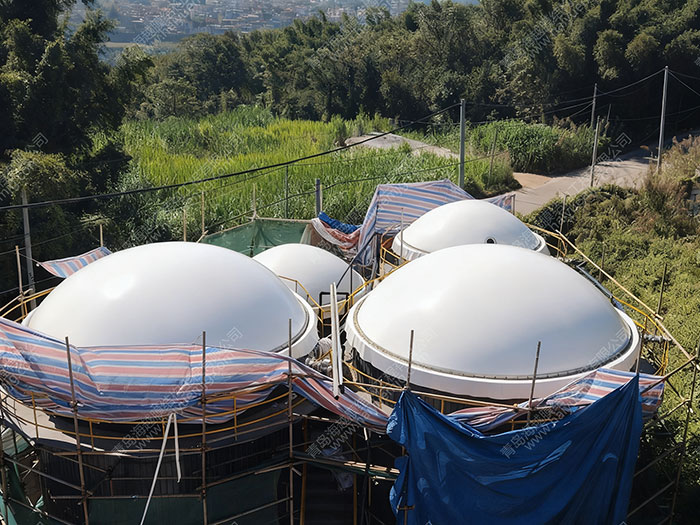 海越云南芒市养殖场污水2套6m³＋2套20m³一体化气柜项目图片
